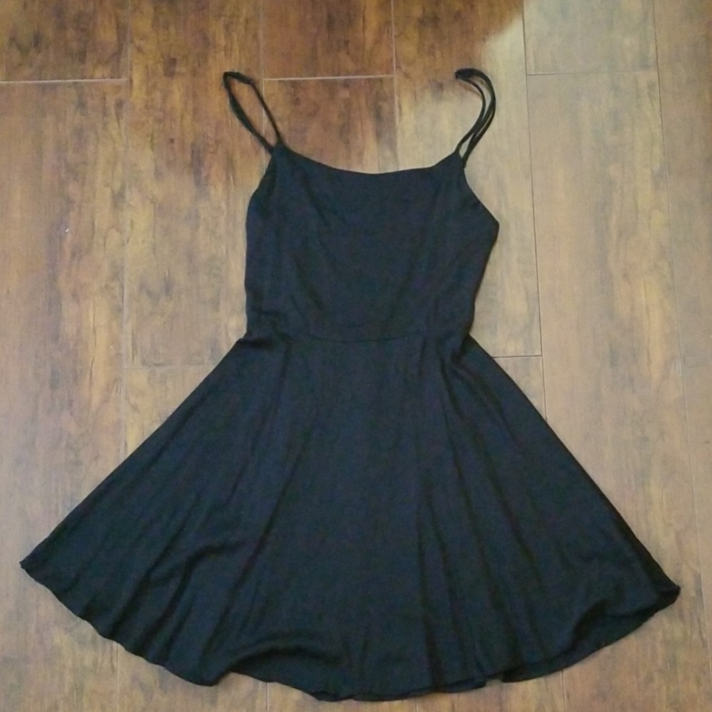 NWOT Kimchi Blue Cutout Dress